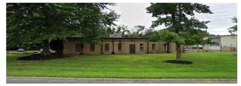 1246 Hayes Blvd, Building